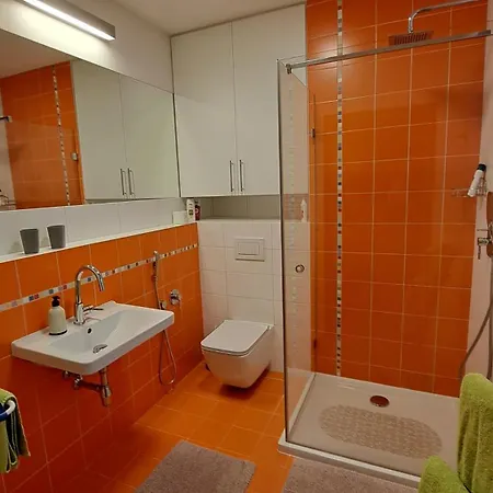 769 Apartament *