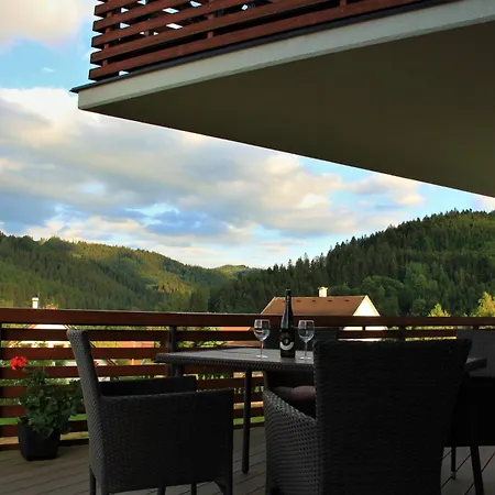 Apartament 769 *